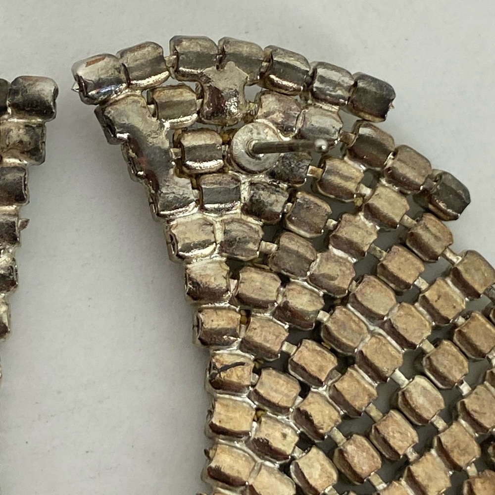 Vintage 80’s Rhinestone Drop Earrings 3-inches. All stones in place. No backing - Picture 5 of 7
